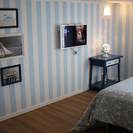 La Mansarda Sul Porto Appartement Ponza Buitenkant foto
