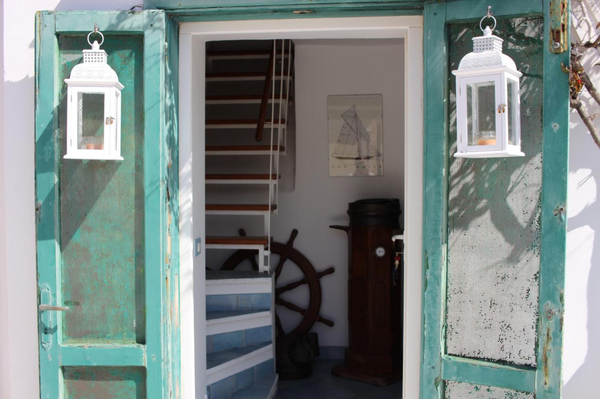 La Mansarda Sul Porto Appartement Ponza Buitenkant foto